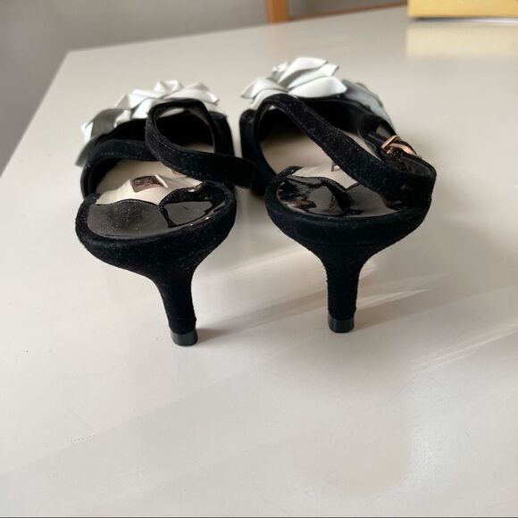 Sophia Webster Jumbo Lilico 50 Slingback Kitten-Heel
Pumps - Picture 6 of 10